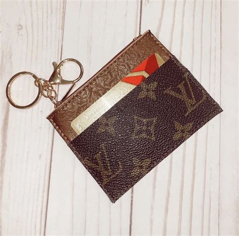 louis vuitton men keychain|louis vuitton key case wallet.